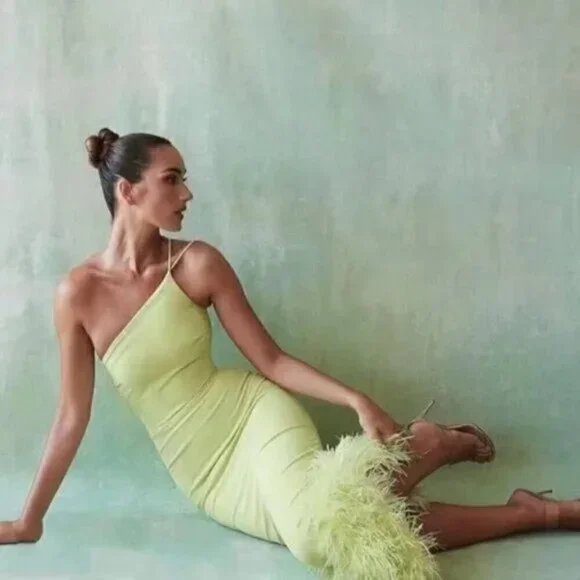 HOUSE OF CB Alessia Asymmetric Feather Trim Midi Dress in Lime Size X-Small - Picture 4 of 16